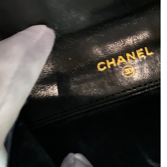 Chanel Black Leather Quilted CC Logo Bifold Wallet Coin Purse - Picture 10 of 16